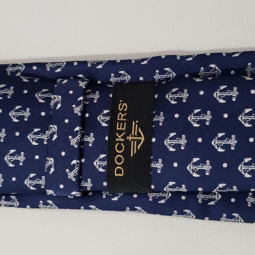 DOCKERS & POCKET SQUARE OS - Picture 5 of 7